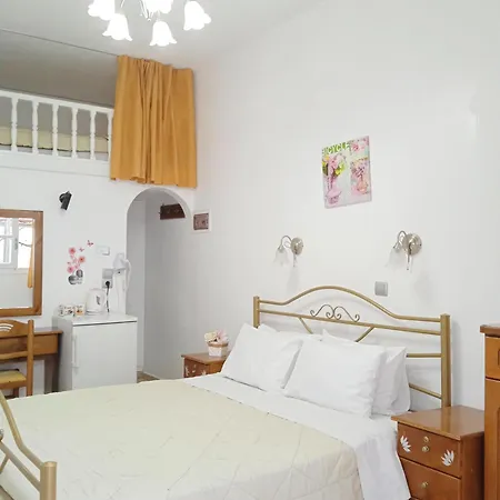 Apartahotel The 3*