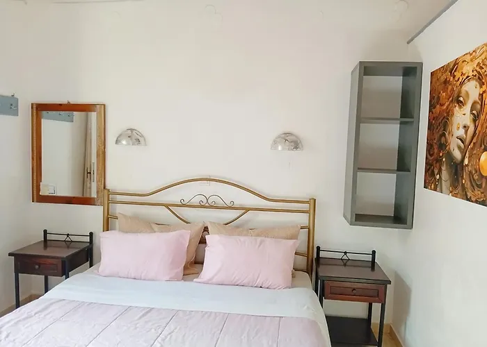 The 3* Perissa (Santorini)