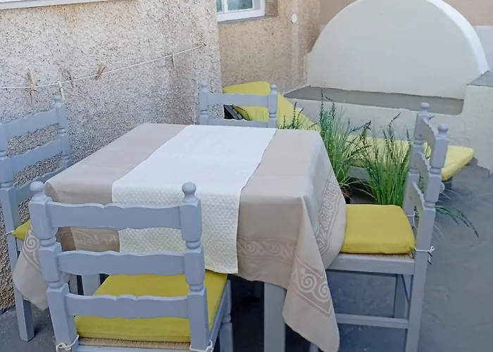 The 3* Perissa (Santorini)